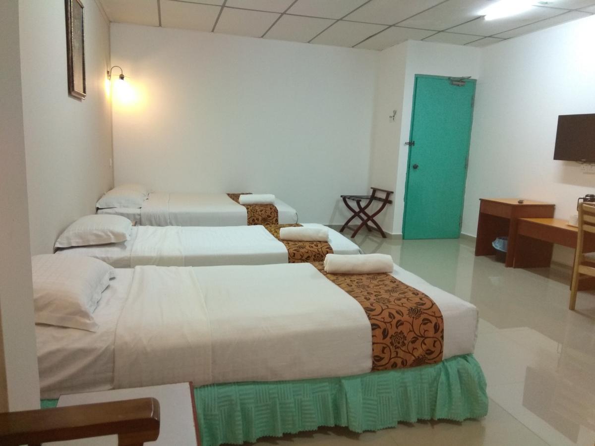 Hotel K T Mutiara Kuala Terengganu Exterior photo